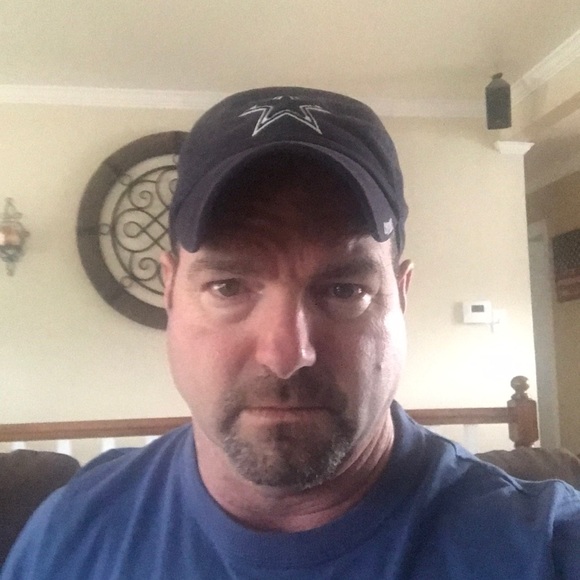 Meet your Posher, Kevin - Picture 1 of 1